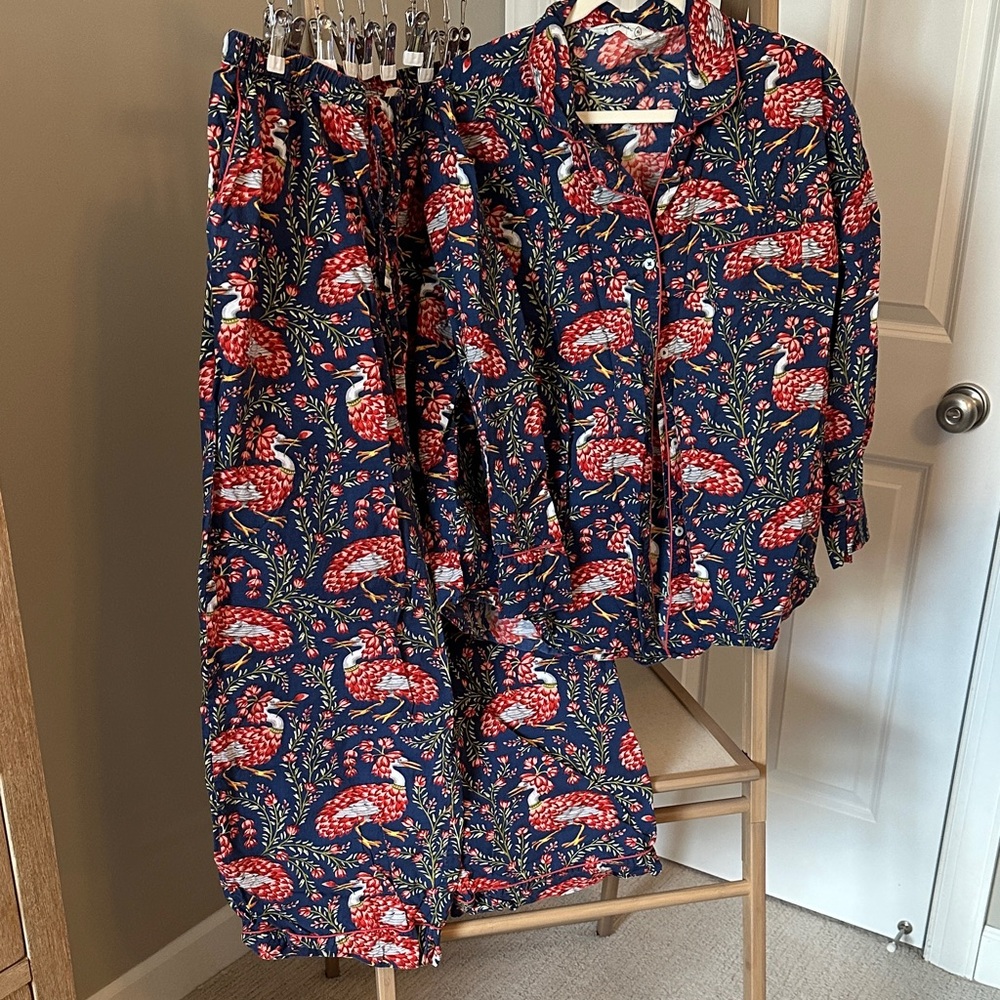 Printfresh Long Sleeve, Reg, Pants Queen Lotus Bird Pajama Set in Navy
